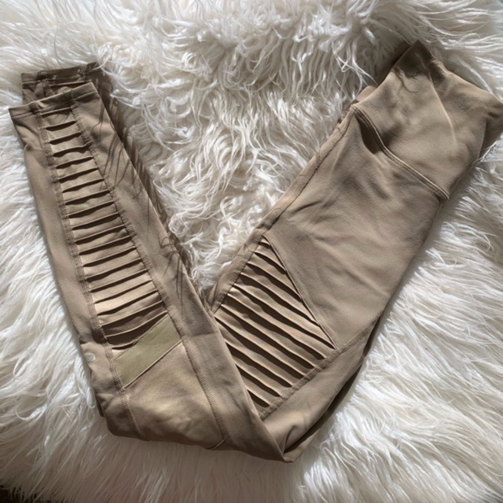 Alo Moto Leggings
